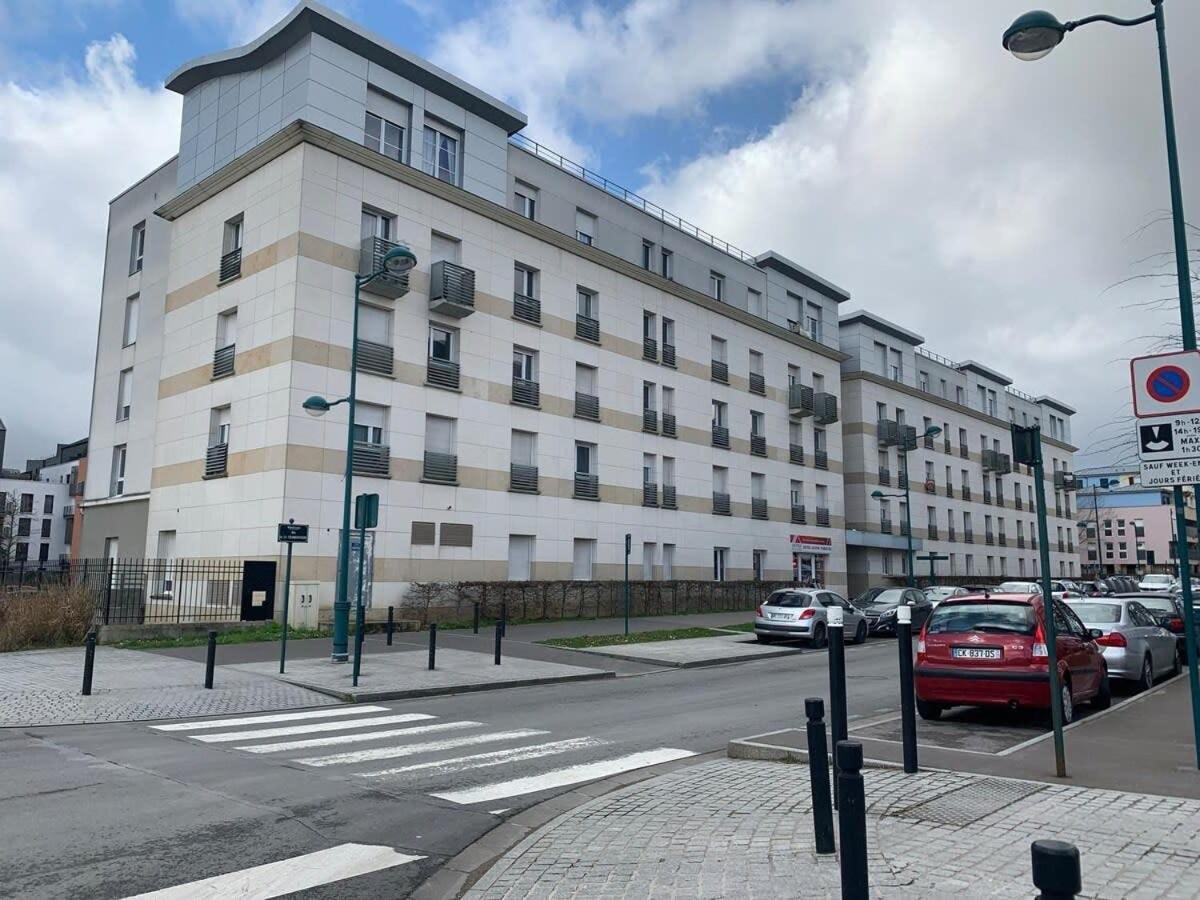 Appart'Hotel Disneyland Dream Close & Safe Montévrain Exterior photo